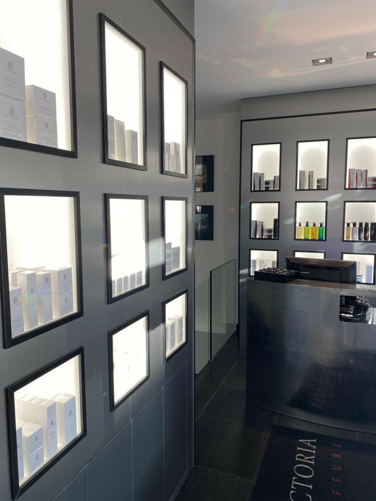 Photos du salon Victoria Coiffure Victoria Coiffure